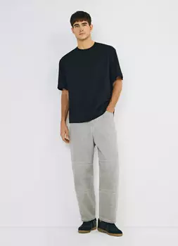 Футболка с объёмной вышивкой, Черный