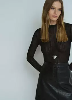 Тонкий лонгслив в рубчик, Черный