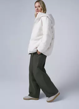 Утеплённая куртка из искусственного меха, Белый