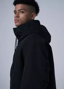 Утеплённая куртка-парка с капюшоном, Черный