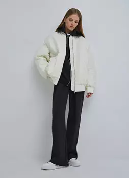 Утеплённый бомбер, Белый