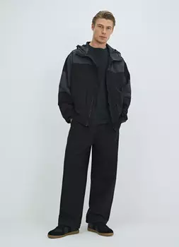Ветровка колорблок с карманами, Черный