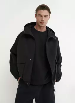 Ветровка с капюшоном, Черный