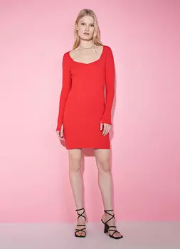 Вязаное платье в рубчик, Красный