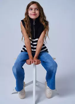 Вязаный жилет для девочек, Черный