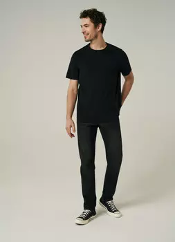 Зауженные джинсы, Черный