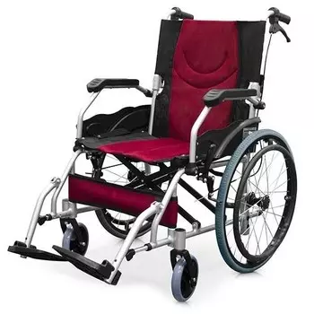 Кресло-коляска для инвалидов облегченная алюминиевая Titan LY-710-011