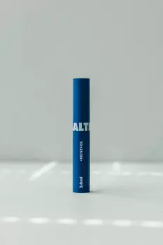 Бальзам для губ с серой солью Ментол SALTRAIN Graysalt Lip Balm - Menthol 3,6ml