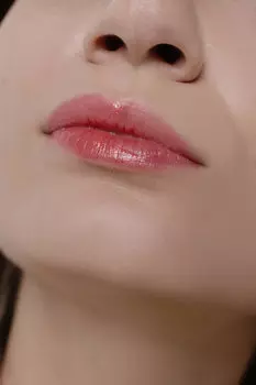 Бальзам для губ "Закатная роза" SHAISHAISHAI Sun Kissed Plumping Lip Balm 4g (06) SUNSET ROSE