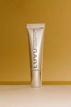 Блеск для губ с ароматом испанского десерта dulce de leche LUVU Lip Balm Dolce Daze 10 ml