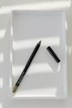 BU// Карандаш для глаз Romanovamakeup Sexy Smoky Eye Pencil GOLDEN APPLE 1.2g
