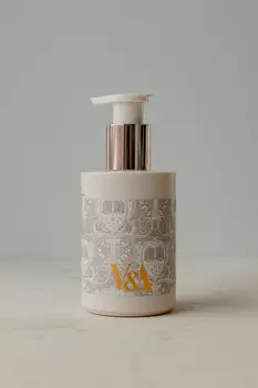 BU// Лосьон для рук V&A Scented Hand Lotion [Verdant Leaf] 350ml