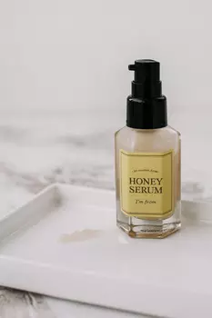 BU// Сыворотка питательная с медом, придающая сияние I'm from Honey Serum 30ml