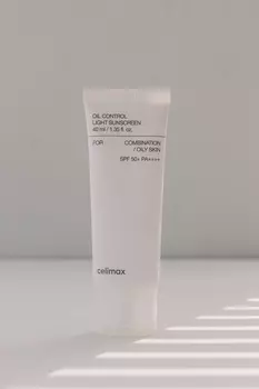 Легкий санскрин для жирной кожи Celimax Oil Control Light Sunscreen 40ml