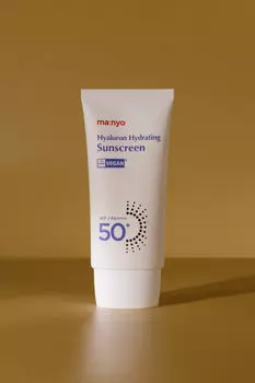 Легкий увлажняющий солнцезащитный крем Manyo Hyaluron Hydrating Sunscreen 50ml