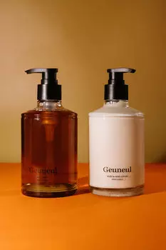 Набор 1+1 для ухода за телом: гель для душа + лосьон I’m from Geuneul