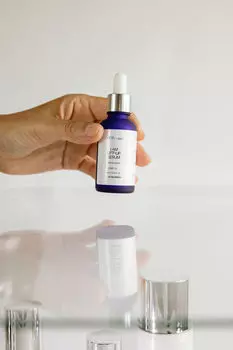 Омолаживающая сыворотка с лифтинг-эффектом 'AM CODE I am Lift-Up Serum 30ml