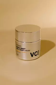 Осветляющий крем с микроиглами VT Reedle Shot Vita-Light Cream 50ml