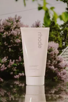 Освежающий бальзам-пенка для умывания Rhode Pineapple Refresh 150ml