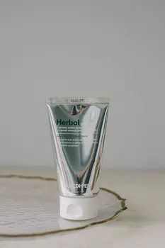 Пилинг-детокс MEDI-PEEL Herbal Peel Tox 120g