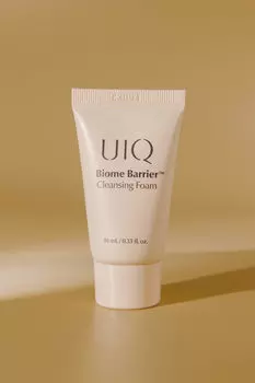 Слабокислотная очищающая пенка с постбиотиками UIQ Biome Barrier Cleansing Foam 10ml