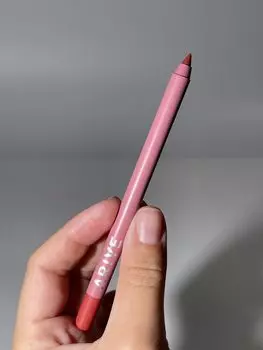 Стойкий карандаш для губ Arive Makeup Long Lasting Lip Pencil [05 Blushed Terracota] 1,4g