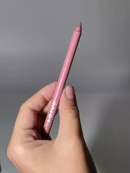 Стойкий карандаш для губ Arive Makeup Long Lasting Lip Pencil [01 Latte Art] 1,4g