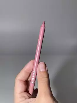 Стойкий карандаш для губ Arive Makeup Long Lasting Lip Pencil [02 Peony Petal] 1,4g