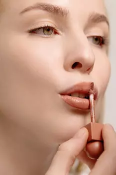 Стойкий тинт для губ MAD PEACH Smooth Fit Color Lip Tint [03 Fuzzy Brick] 3,8ml