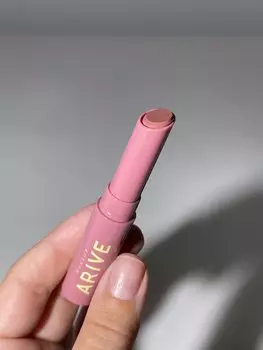 Увлажняющая помада Arive Makeup Balm Lipstick [02 Soft Skill] 2g
