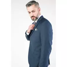 Мужской костюм синий