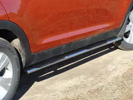 Боковые подножки, пороги овальные с накладкой 75х42 мм Компания ТСС KIASPORT10-07 KIA Sportage III (SL) 2010 - 2013