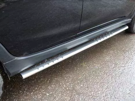 Боковые подножки, пороги овальные с проступью 75х42 мм Компания ТСС SUBXV17-14 Subaru XV 2017-