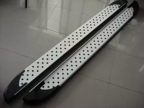 Боковые подножки, пороги "Sapphire Silver" (алюминий) Canotomotiv HYTU.51.1330 для Hyundai Tucson (2015 - по н.в. )