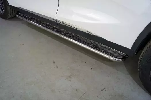 Боковые подножки, пороги с площадкой (диаметр 42,4 мм) Компания ТСС CHEREXETXL20-19 для CHERYEXEED TXL 2020-