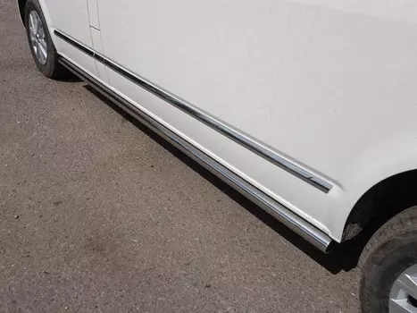Боковые подножки, пороги труба 60,3 мм Компания ТСС VWMULT15LONG-32 Volkswagen T6 Multivan 2015-