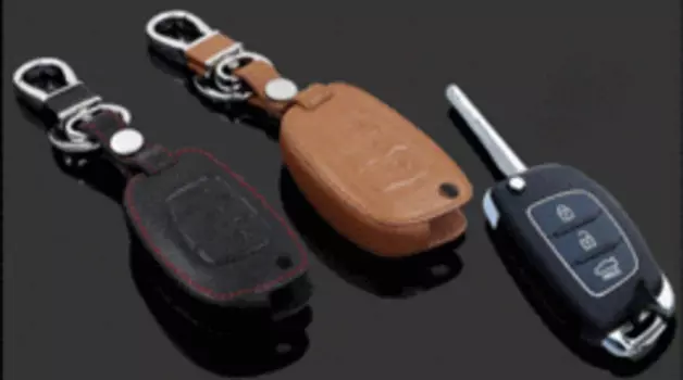 Чехол для ключа кожаный, выкидной для Creta (Крета)