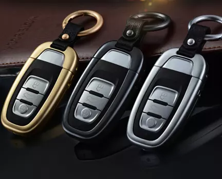 Чехол для ключа пластиковый (черный) для AUDI Q5 2012 - 2017