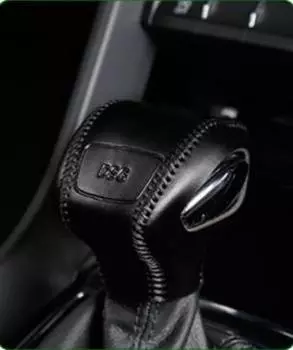 Чехол на ручку КПП (черный) Magical MGC00223 для Skoda Kodiaq 2016 -