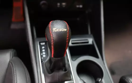 Чехол на ручку переключения передач для Hyundai Tucson (2015- по н.в. )