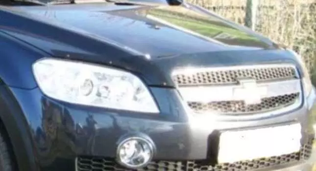 Дефлектор капота (темный) EGR 15061 Chevrolet Captiva 2006-