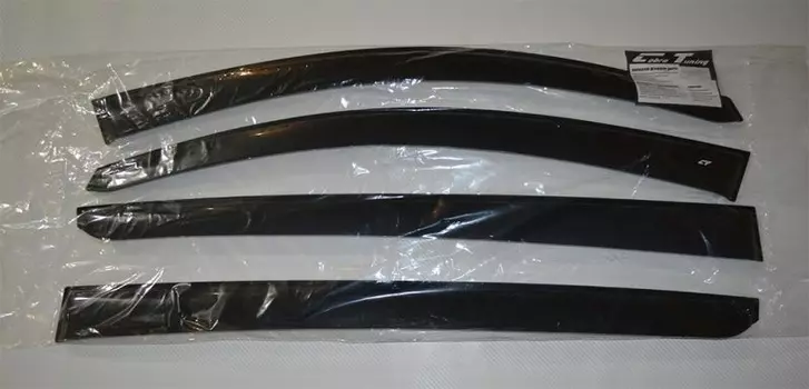 Дефлекторы окон Cobra Tuning FE33413 Евростандарт для Ford Kuga 2012-