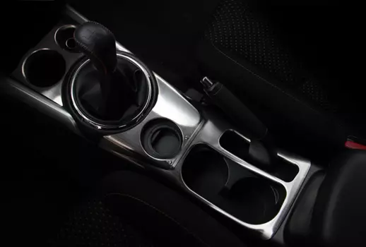 Декоративная металлическая накладка на центральный тонель для Mitsubishi ASX / Citroen C4 Aircross