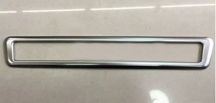 Декоративная накладка на панель кондиционирования (хром) для Toyota Alphard 2015 -