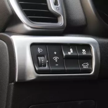 Декоративная накладка на переключатель фар для KIA Sportage IV 2016 -