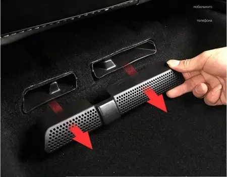 Декоративная накладка на воздушный диффузор заднего ряда сидений Skoda Kodiaq 2017-