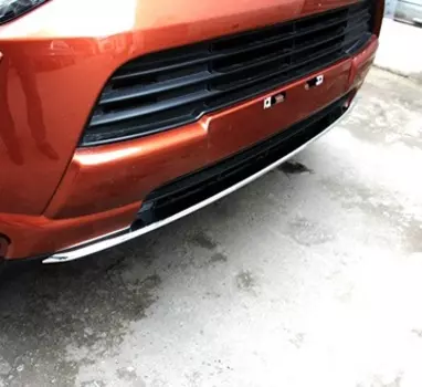 Декоративная окантовка переднего бампера