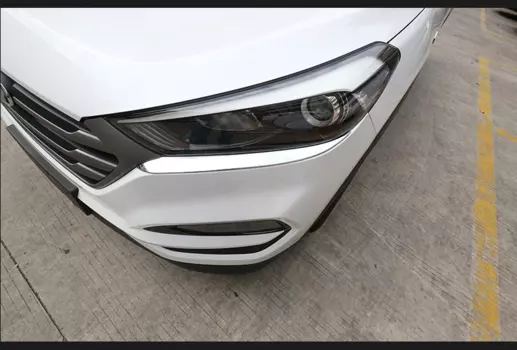 Декоративные накладки под фары для Hyundai Tucson (2015- по н.в. )
