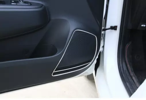 Декоративные окантовки динамиков для KIA Rio X-Line 2017 -