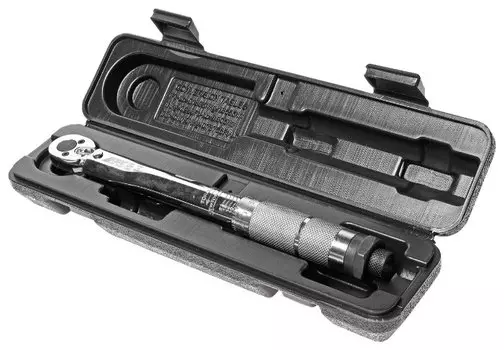 Динамометрический ключ JTC AUTO TOOLS 1201